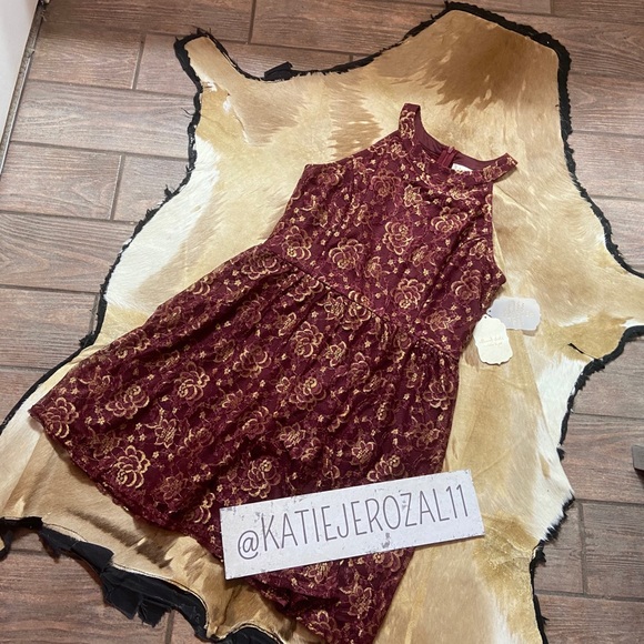 Altar'd State Dresses & Skirts - Large boho dress 🌈